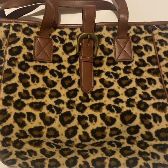 Preston & York faux fur leopard print bag. Very clean in excellent condition - Picture 2 of 8